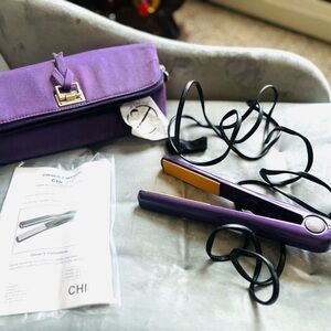 Chi Air Flat Iron Mint Condition with Instructions and Carry Case